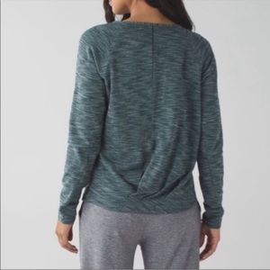 lululemon athletica Blue Heathered Long Sleeve Top